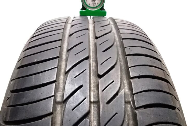 3197B Firestone 18555 R14 80H Multihawk2 pneumatici usati Estive