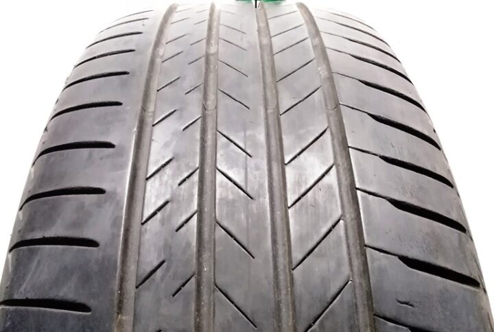 3550B Bridgestone 23555 R19 101V Alenza 001 pneumatici usati Estive