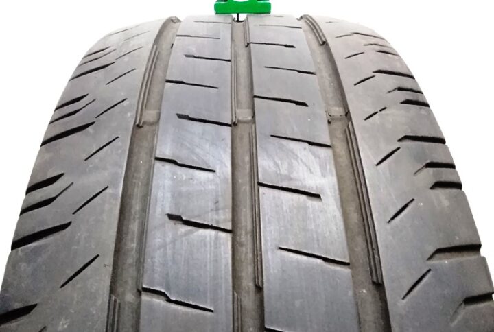 3655B Continental 23565 R16 115113R ContiVanContact 200 pneumatici usati Estive