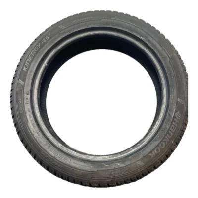 Hankook Kinergy 4S2 195/50 R16 88V usato