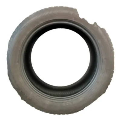 Goodyear Vector 4Seasons 235/50 R18 101V usato