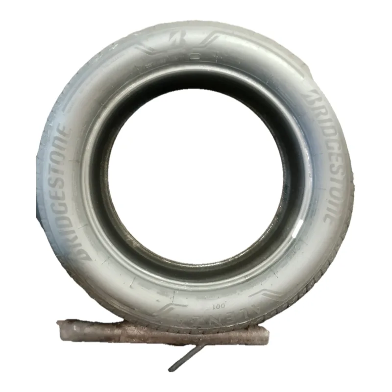 Bridgestone ALENZA 001 245/50 R19 105W usato