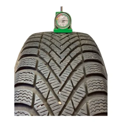 Pirelli Winter Cinturato 185/55 R15 82T usato
