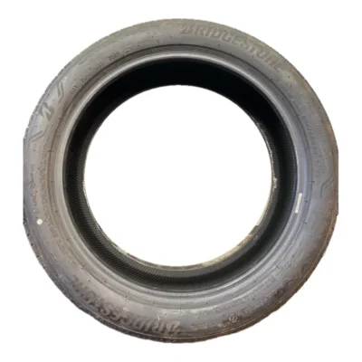 Bridgestone Alenza 001 RSC 245/45 R20 usato