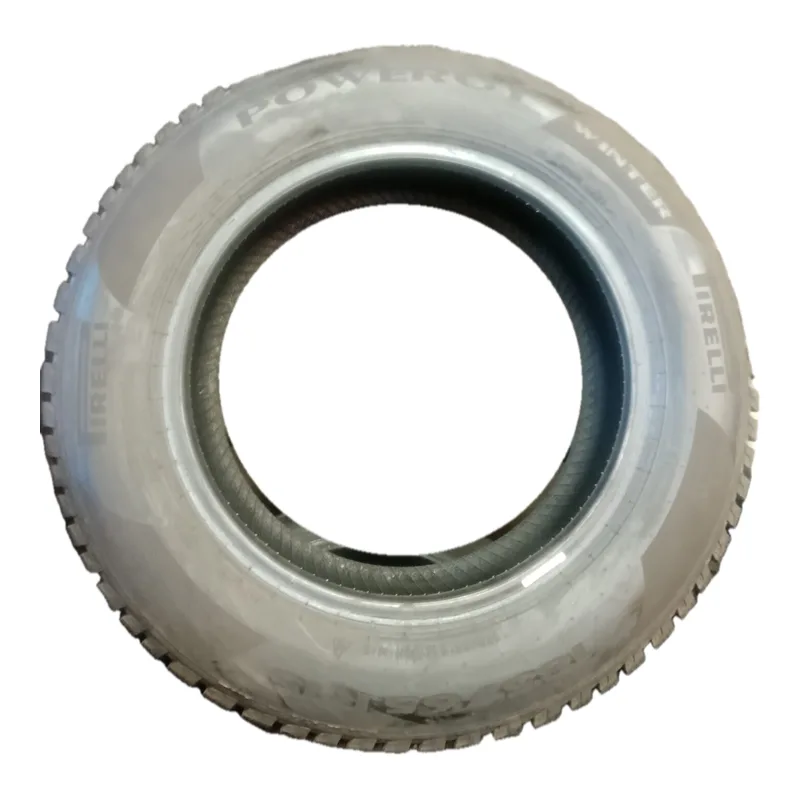 Pirelli Powergy Winter 185/65 R15 92H usato