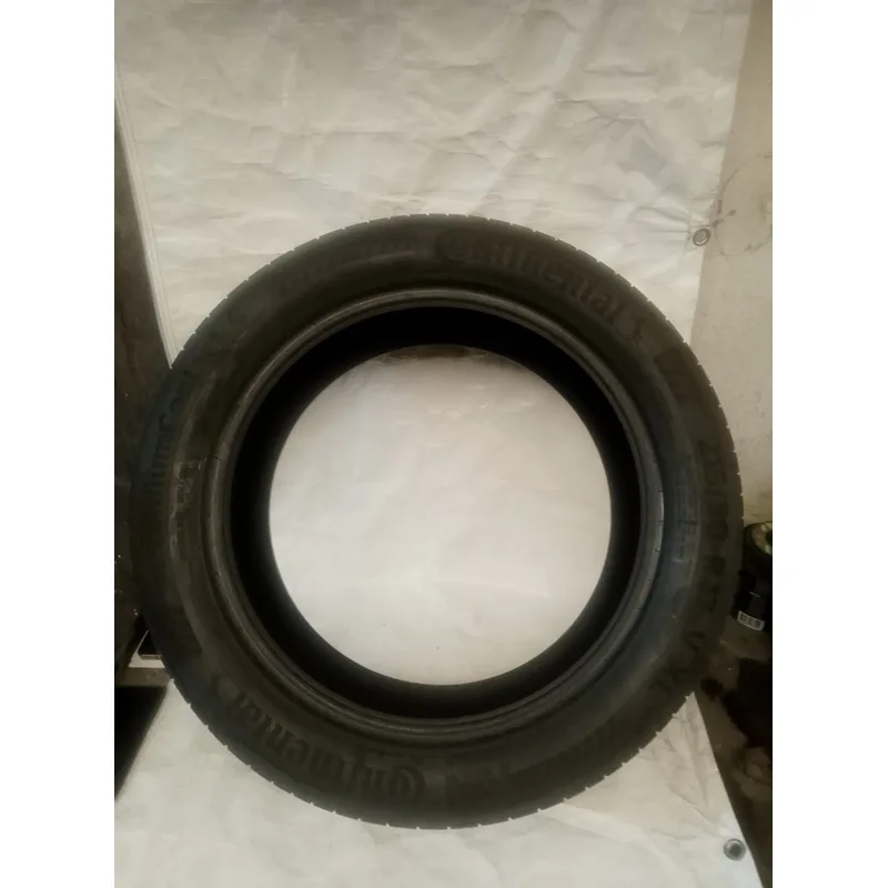 Continental PremiumContact C 215/50 R17 95V usato
