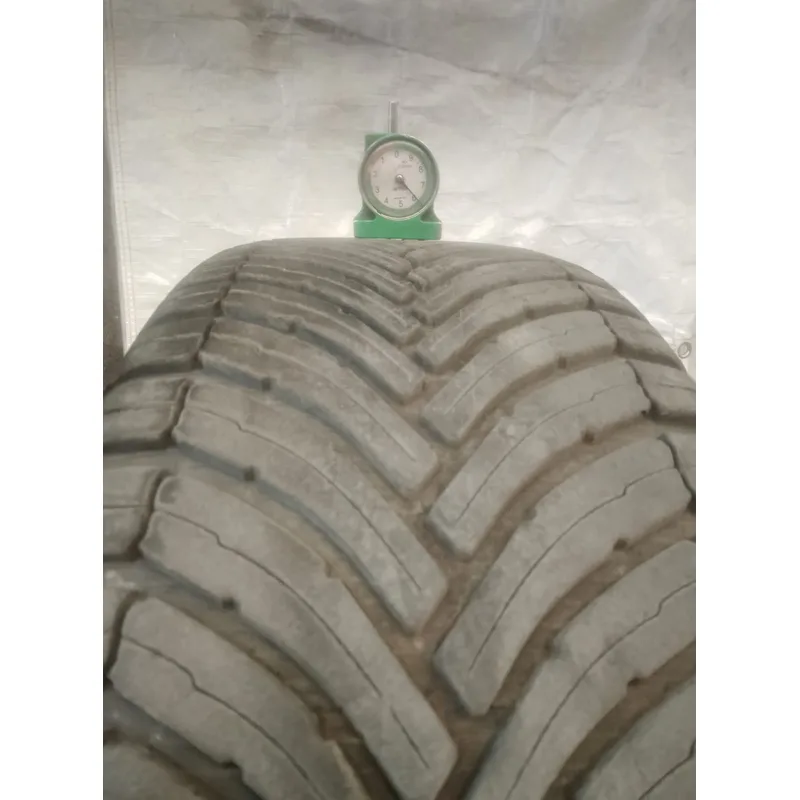 Bridgestone Turanza Allseason 6 215/60 R16 usato