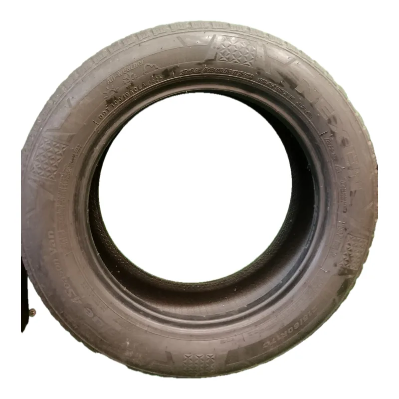 Nexen N Blue 4Season Van 215/60 R17C usato