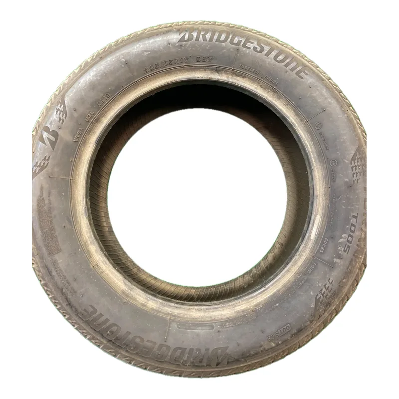 Bridgestone Turanza T005 225/55 R16 usato