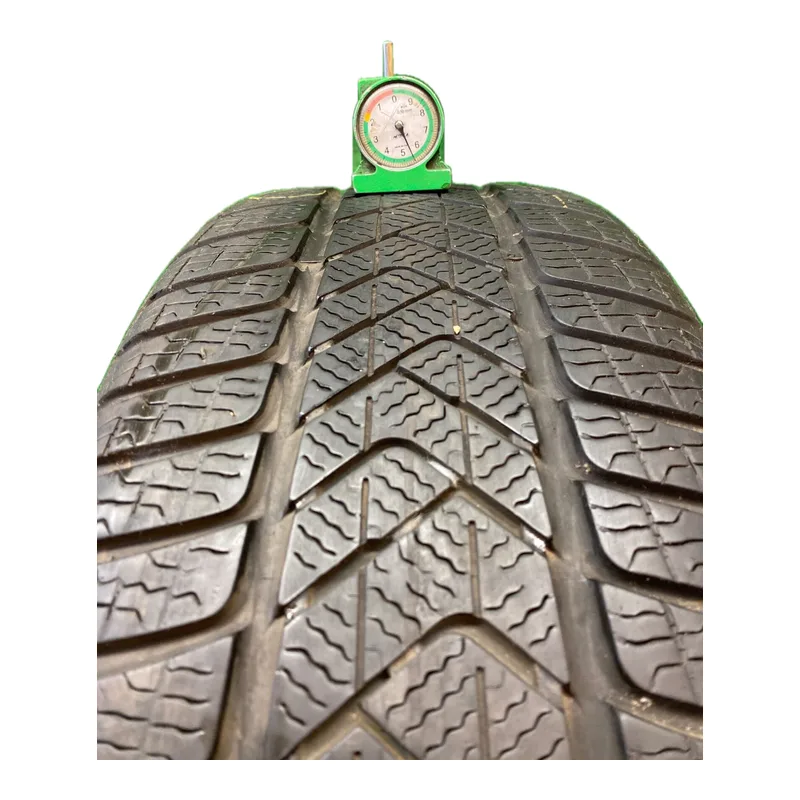 Pirelli Sottozero Winter 3 MOE 225/45 R18 usato