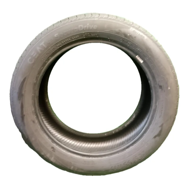 Ceat SecuraDrive 205/55 R17 95W usato
