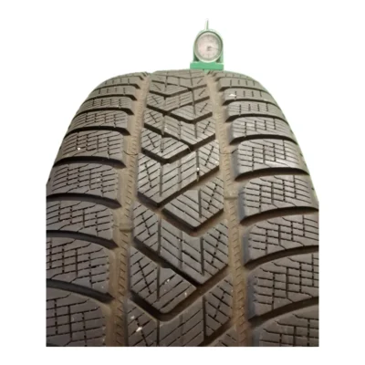 Pirelli Scorpion Winter 235/50 R19 103H usato