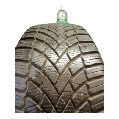 Bridgestone Blizzak LM 005 215/55 R18 99V usato