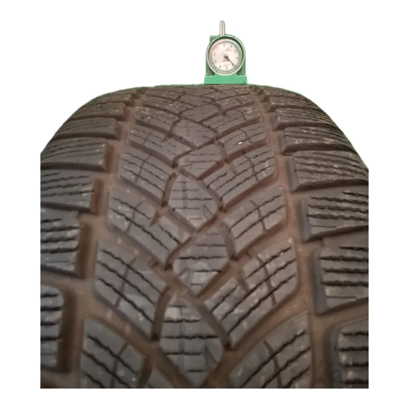 Fulda Kristall Control HP 2 245/45 R19 102V usato
