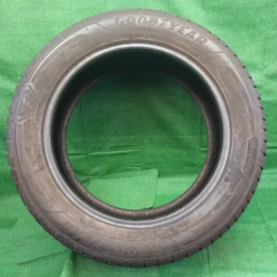 Goodyear Ultra Grip Performance+ SUV 235/55 R18 usato