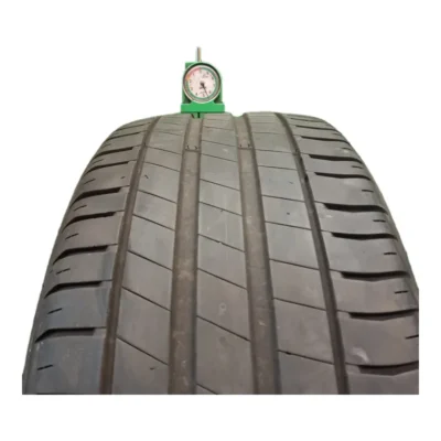 BFGoodrich Advantage 225/40 R19 93Y usato