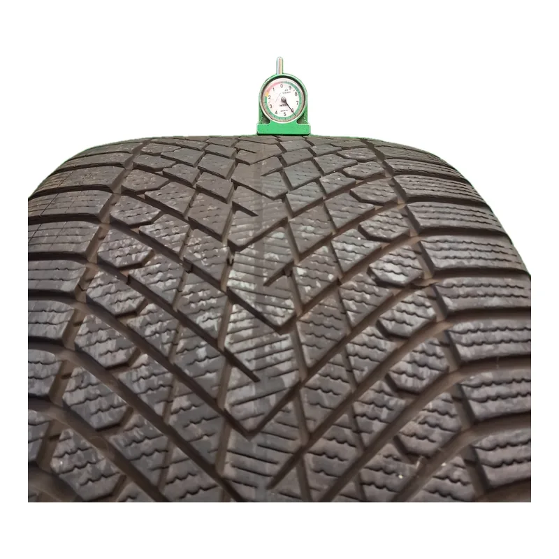 Pirelli Scorpion Winter 2 315/30 R22 usato