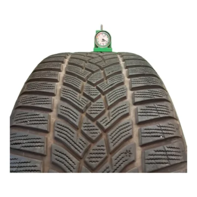 Goodyear UltraGrip Performance+ 255/45 R18 usato