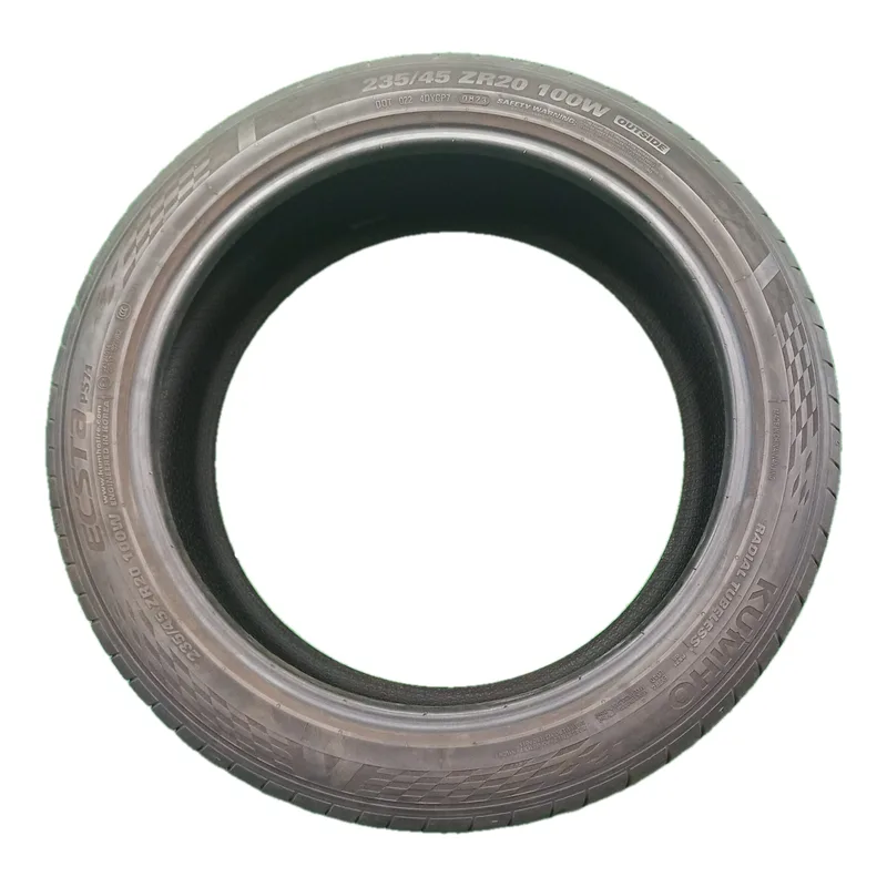 Kumho Ecsta PS71 235/45 R20 100W usato