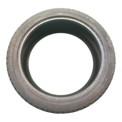 Continental CrossContact Winter 275/40 R22 usato