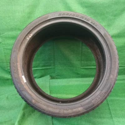 Pirelli P ZERO 285/30 R19 98Y usato