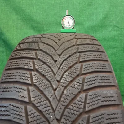 Nexen WINGUARD Sport 2 WU7 225/45 R17 94V usato
