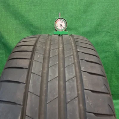 Bridgestone TURANZA T005 225/40 R19 93W usato