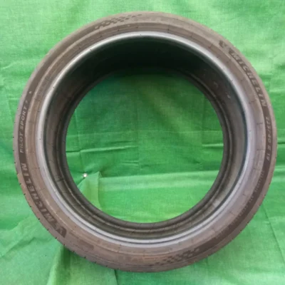 Michelin Pilot Sport 5 225/40 R19 93Y usato