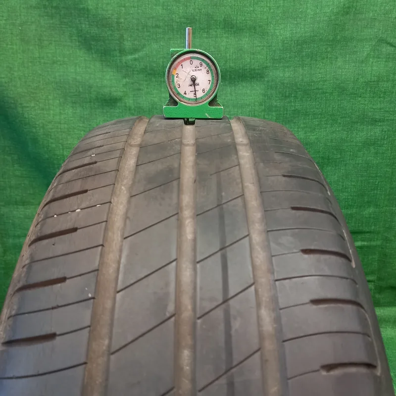Goodyear Efficientgrip Performance 185/55 R15 usato