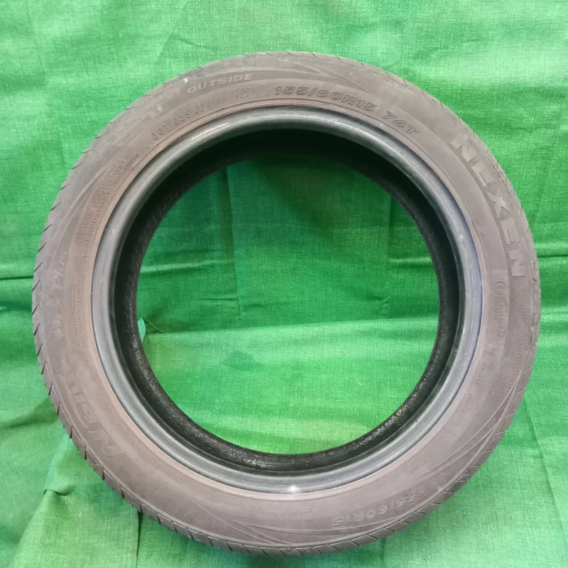 Nexen Nblue HD Plus 155/60 R15 74T usato