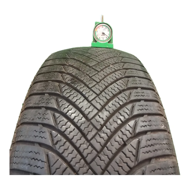Minerva Frostrack HP 215/65 R16 98H invernali usati