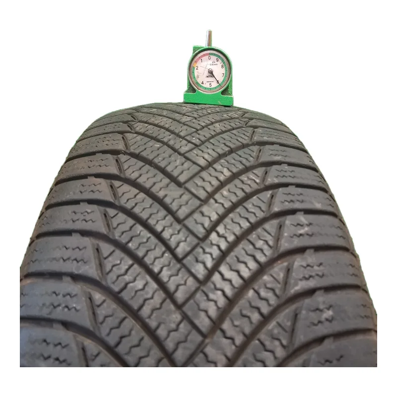 Minerva FROSTRACK HP 215/65 R16 98H invernale usato