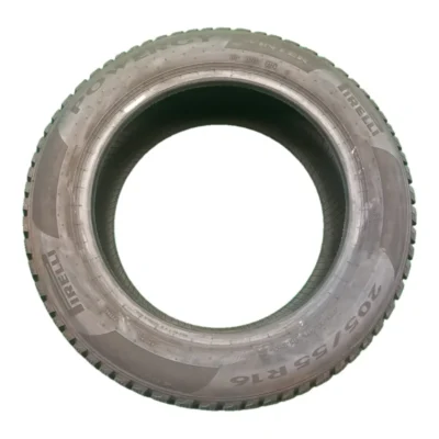 Pirelli POWERGY WINTER 205/55 R16 91H usato