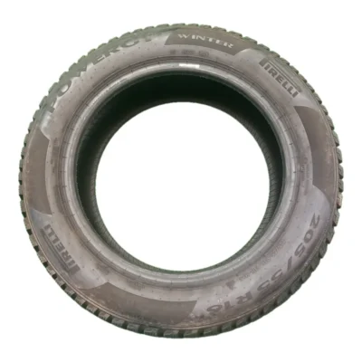 Pirelli Powergy Winter 205/55 R16 91H usato