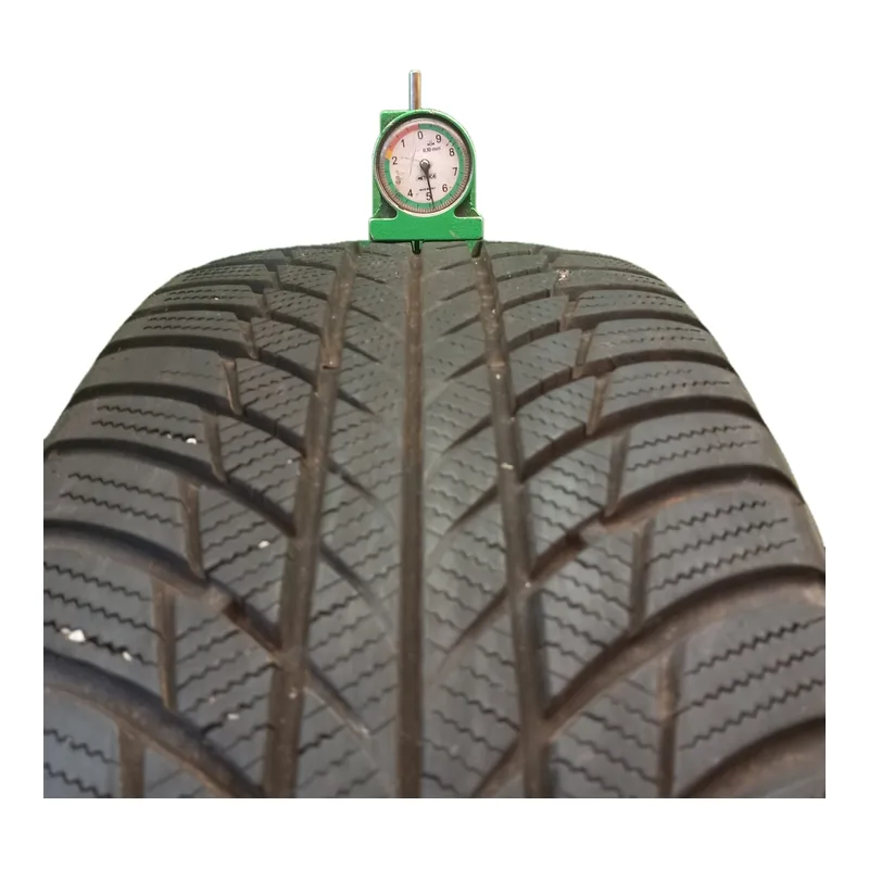 Bridgestone BLIZZAK LM 001 205/55 R17 91H usato