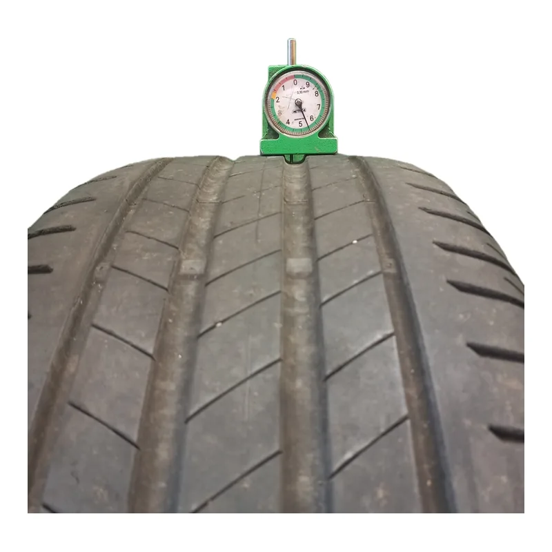 Bridgestone TURANZA T005 245/45 R18 usato