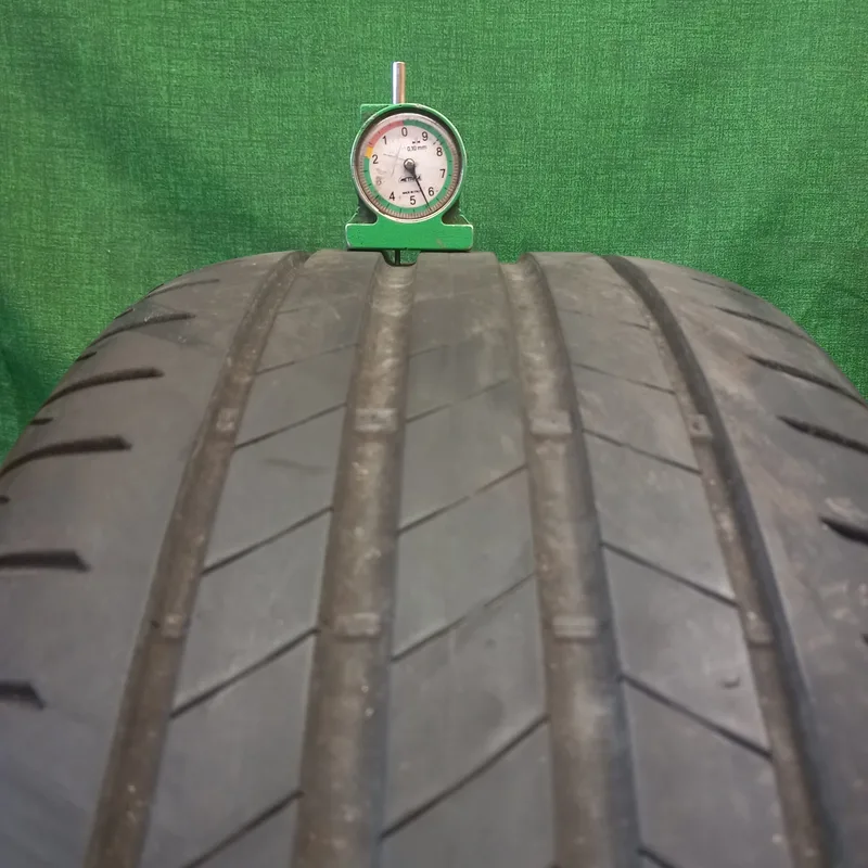 Bridgestone Turanza T005 245/45 R18 usato