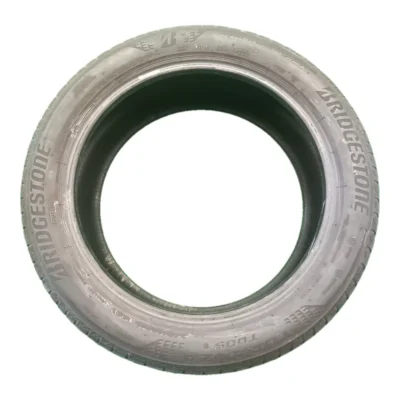 Bridgestone Turanza T005 245/45 R18 usato