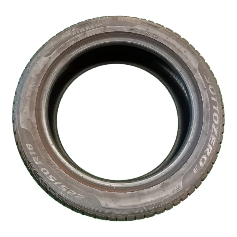 Pirelli SottoZero 3 225/50 R18 99H usato