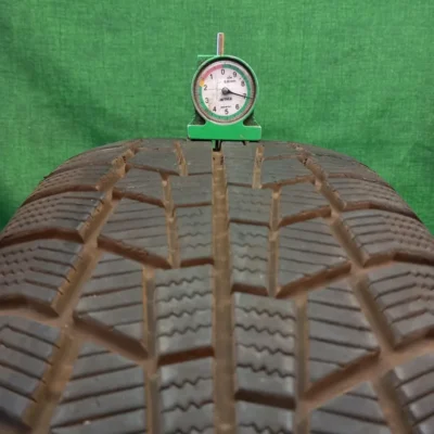 Viking WINTECH 215/55 R17 98V invernale usato