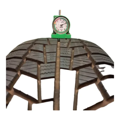 Viking Wintech 225/65 R17 106H invernale usato