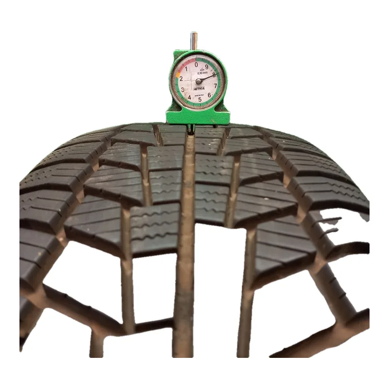 Viking Wintech 225/65 R17 106H invernale usato