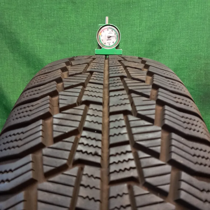 Viking WINTECH 225/65 R17 106H invernali usati