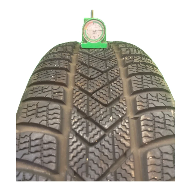 Pirelli Winter SOTTOZERO 3 225/50 R17 98H usato