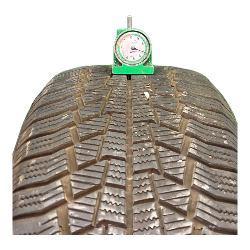 Viking WinTech 215/55 R17 98V usato 2021