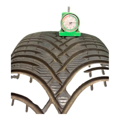 Kleber Krisalp HP3 215/60 R16 99H invernale usato