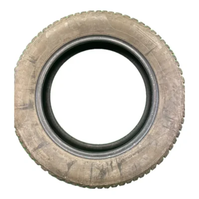Pirelli Winter Cinturato 215/60 R17 96T usato
