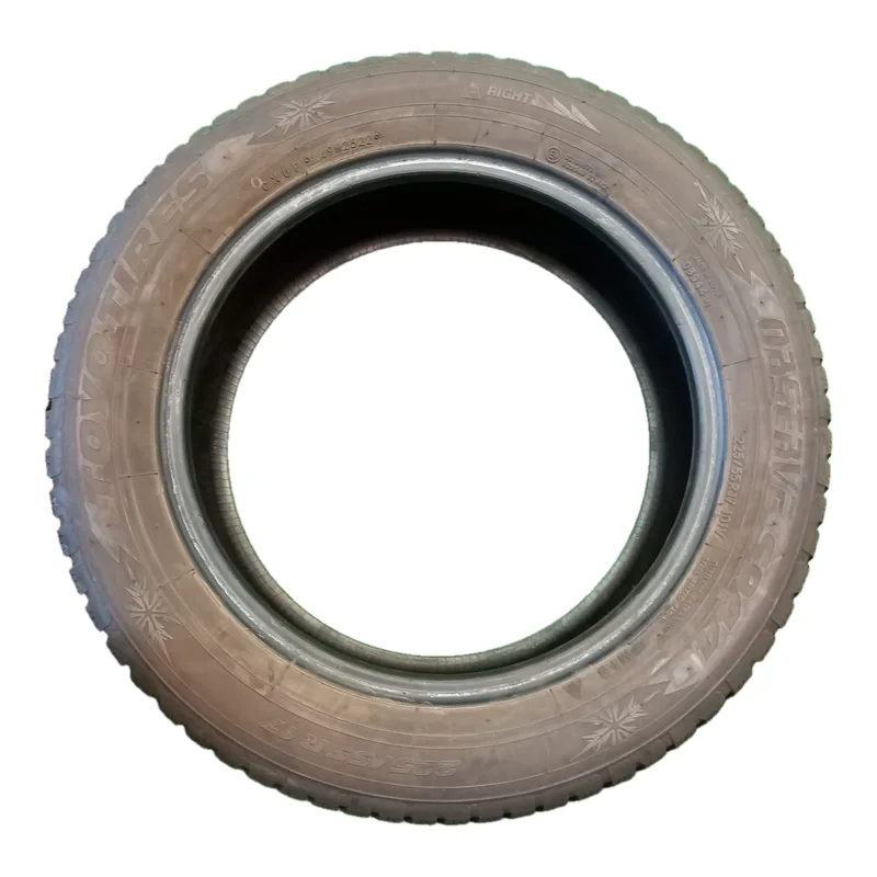 Toyo Tires OBSERVE S944 225/55 R17 usato