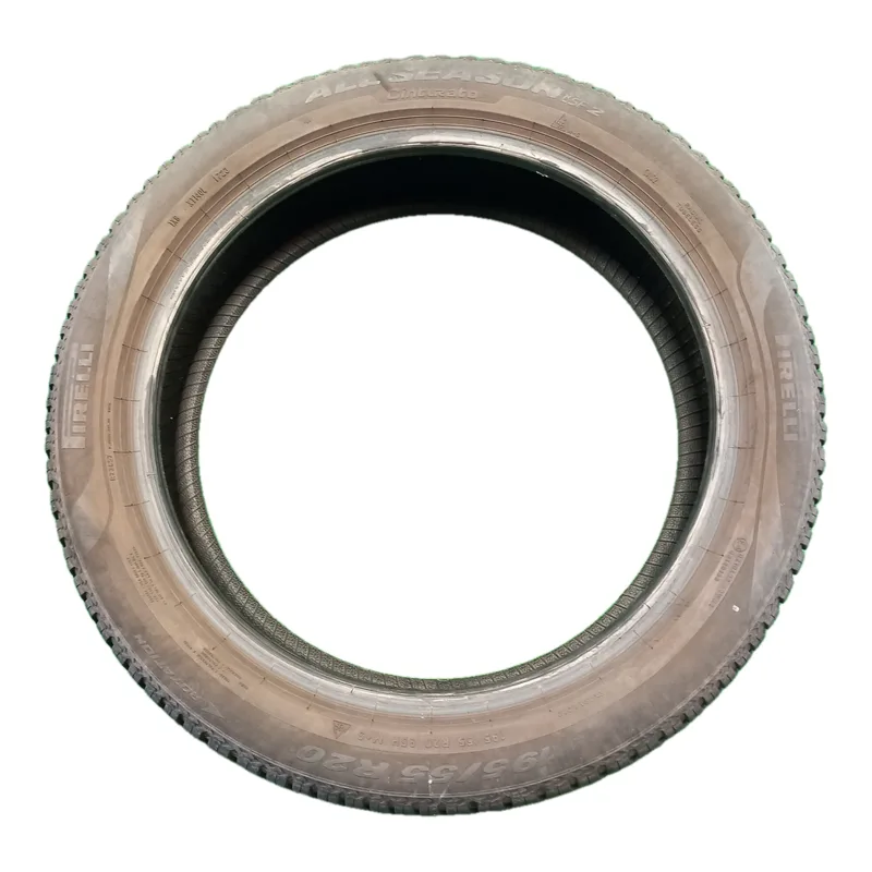 Pirelli All Season Cinturato SF 2 195/55 R20 usato
