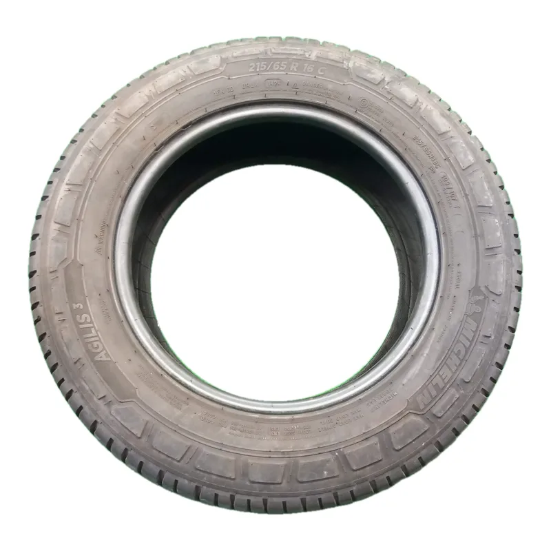 Michelin Agilis 3 215/65 R16C usato 6mm 2024